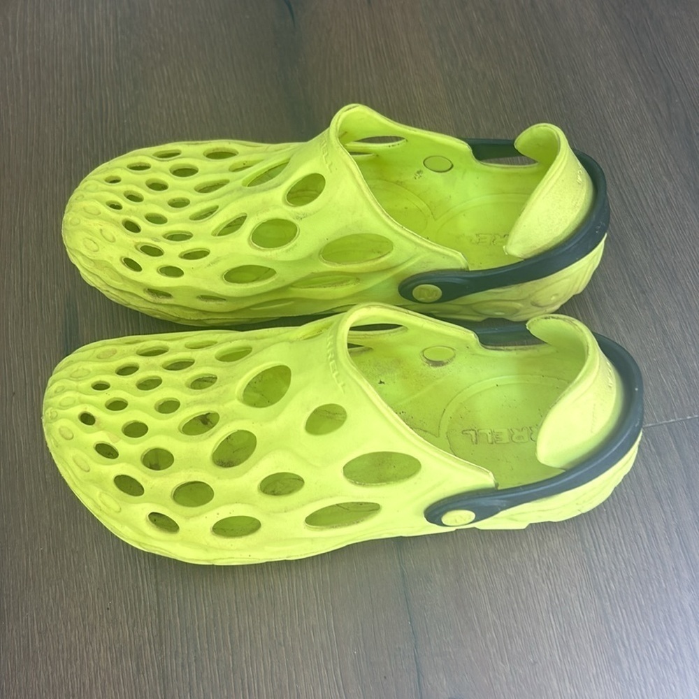 Merrell Crocs !! Size 8 - Picture 3 of 5